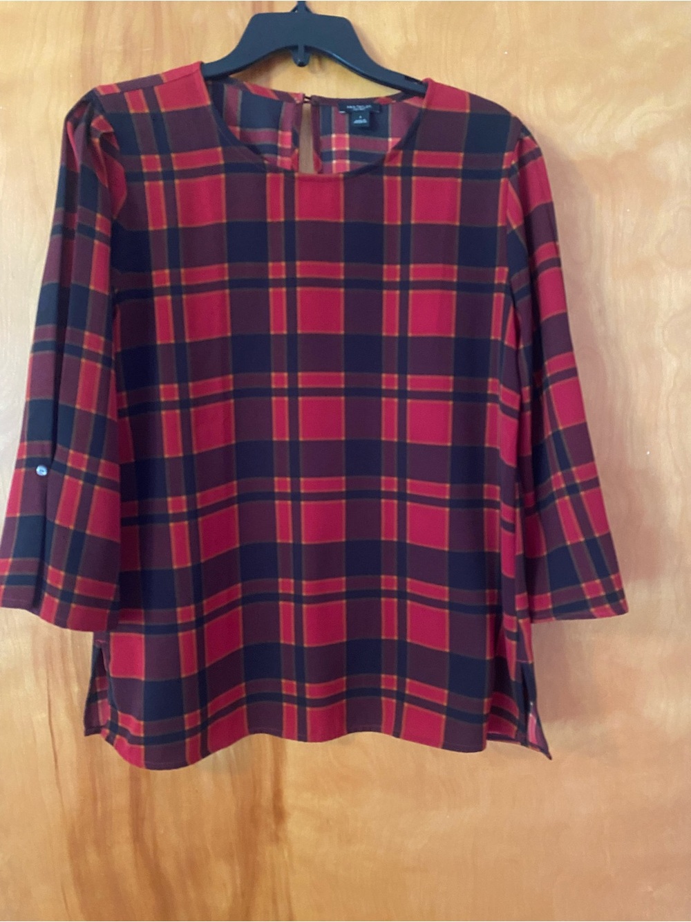 Ann Taylor Red Plaid 3/4 Sleeve Blouse